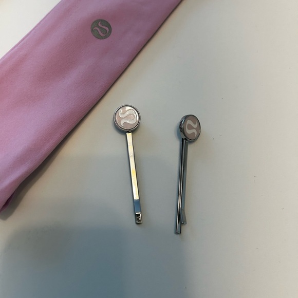 Lululemon hair accessories - Picture 3 of 3